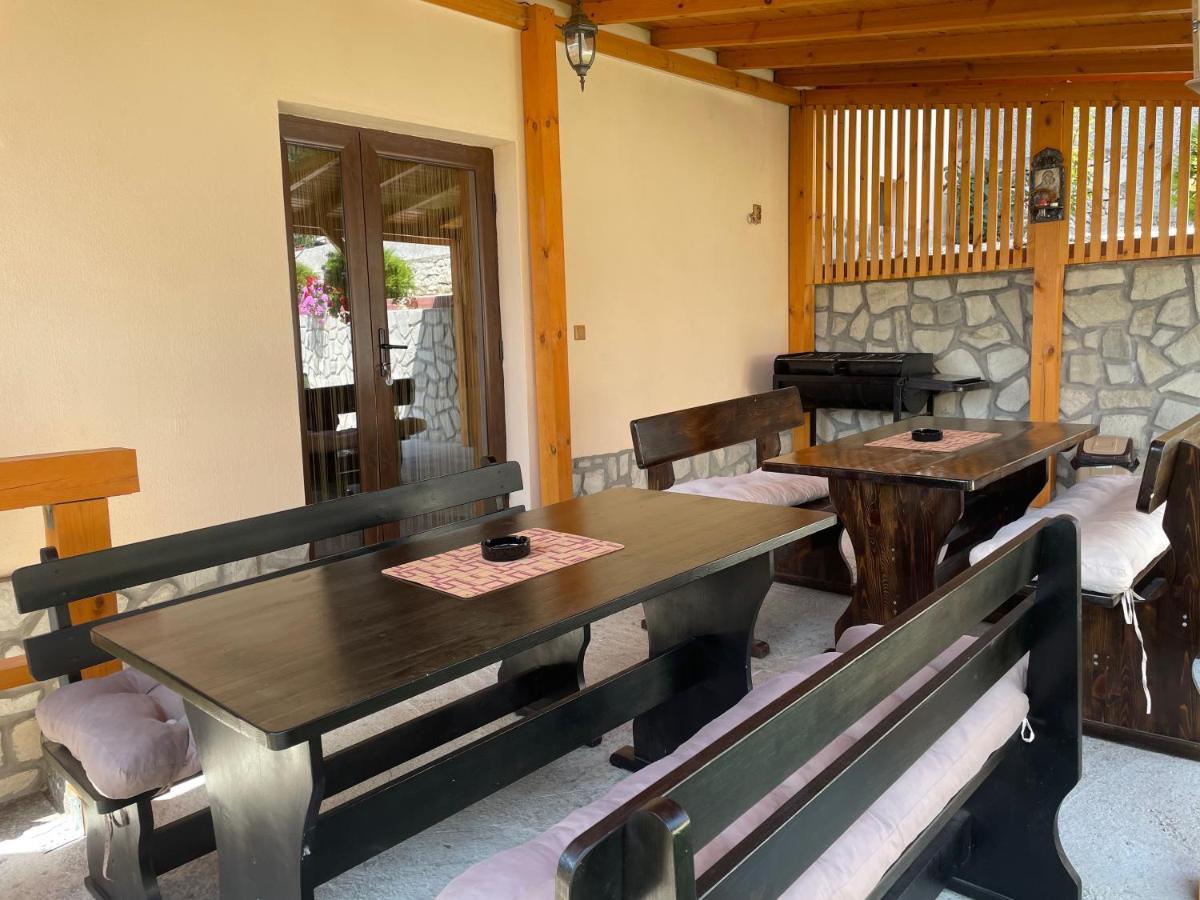 Saint Maria Guest House Velingrad Ngoại thất bức ảnh