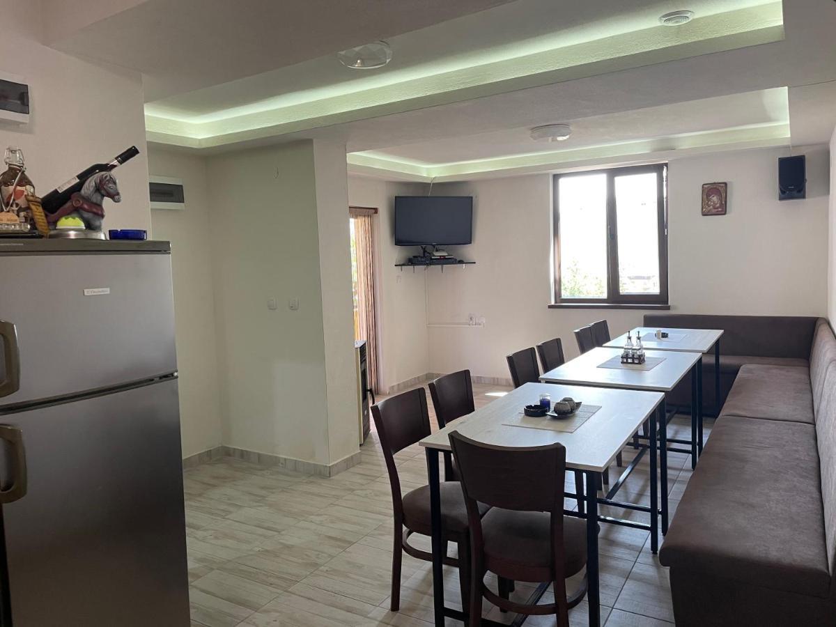 Saint Maria Guest House Velingrad Ngoại thất bức ảnh