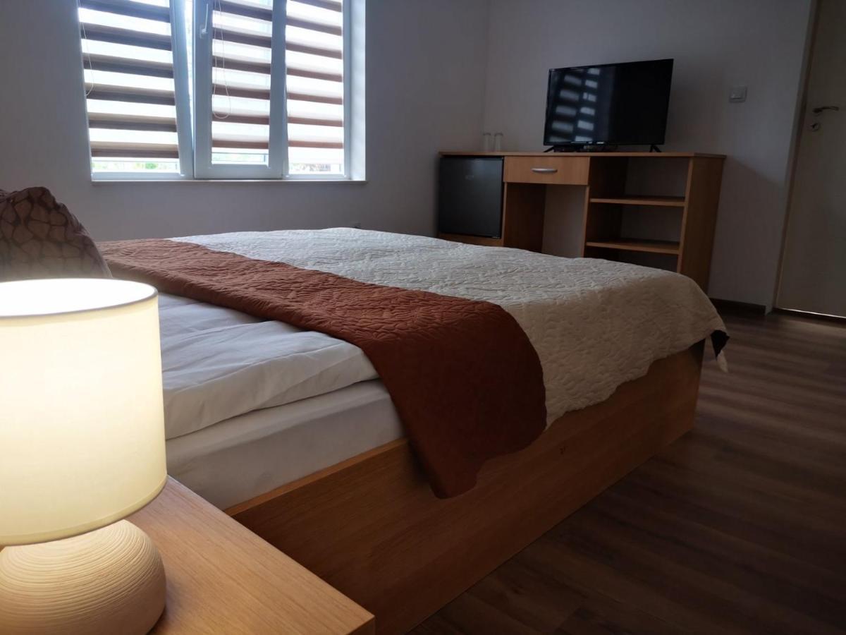 Saint Maria Guest House Velingrad Ngoại thất bức ảnh